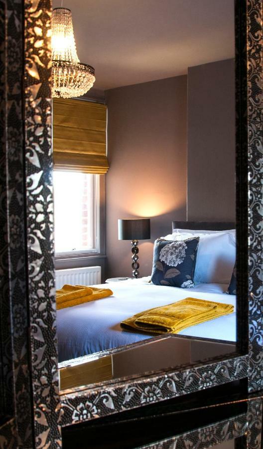 روبن هودز باي Aldersyde Bed & Breakfast المظهر الخارجي الصورة