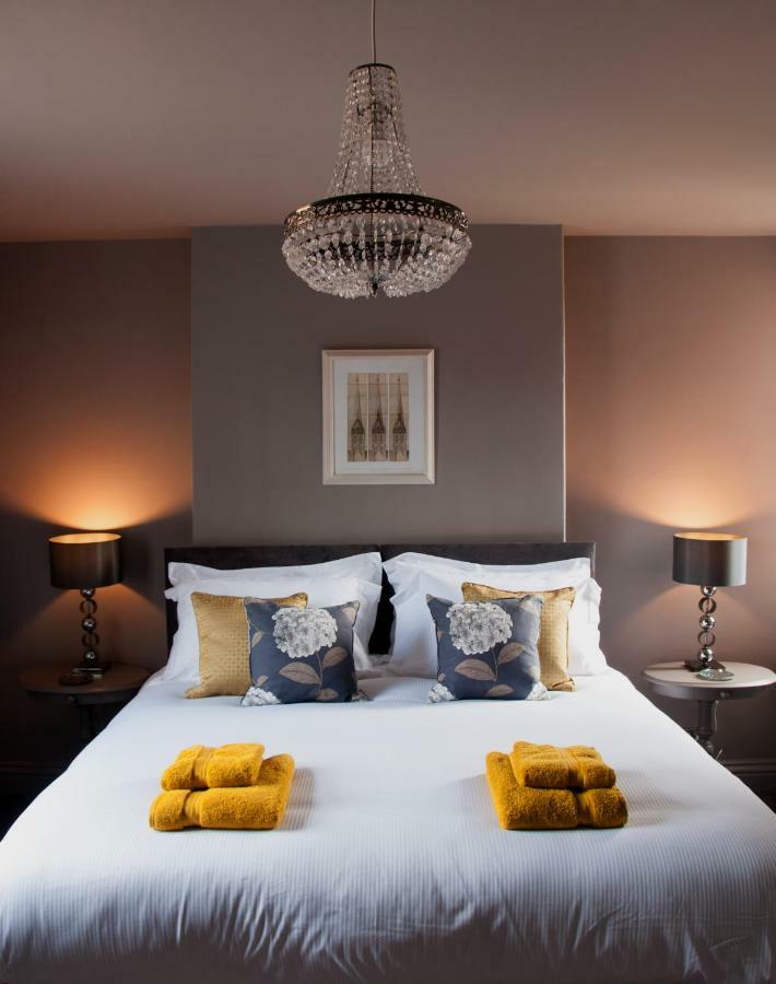 روبن هودز باي Aldersyde Bed & Breakfast المظهر الخارجي الصورة